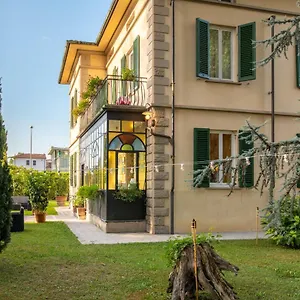 Bed & Breakfast Romantica Wellness &, Lucca