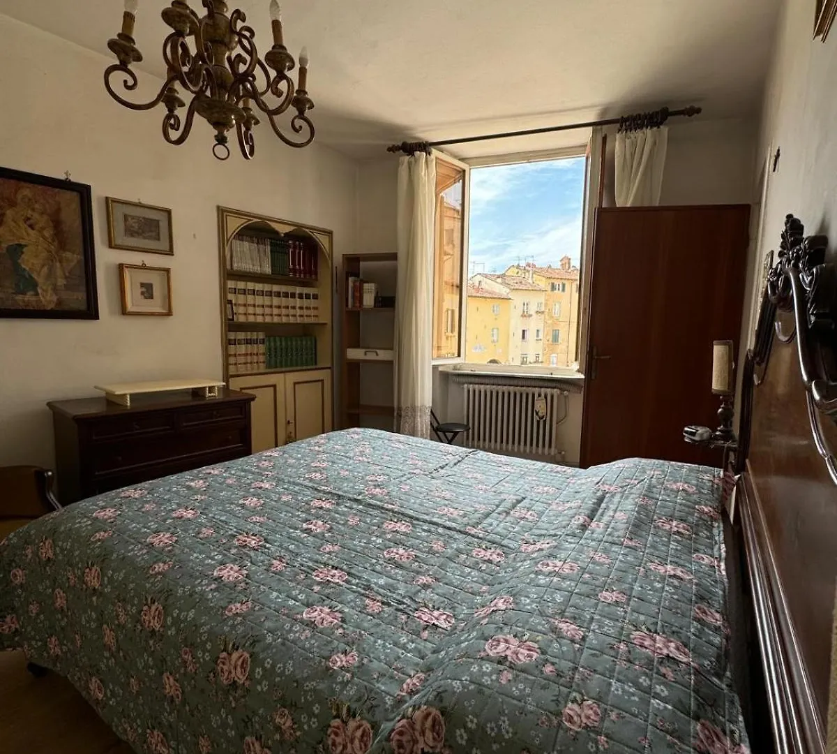 Micheli Suite Anfiteatro Square Lucca