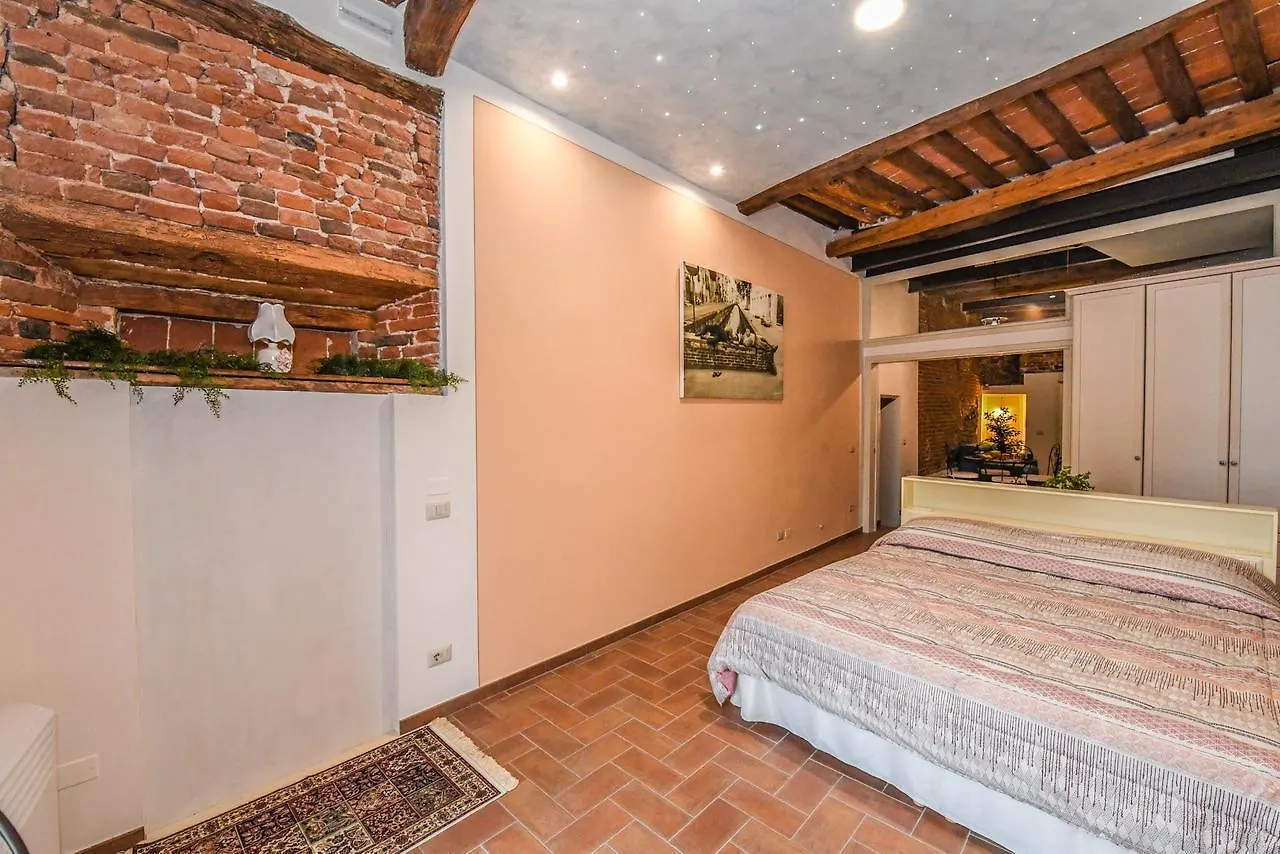 Micheli Suite Anfiteatro Square Lucca